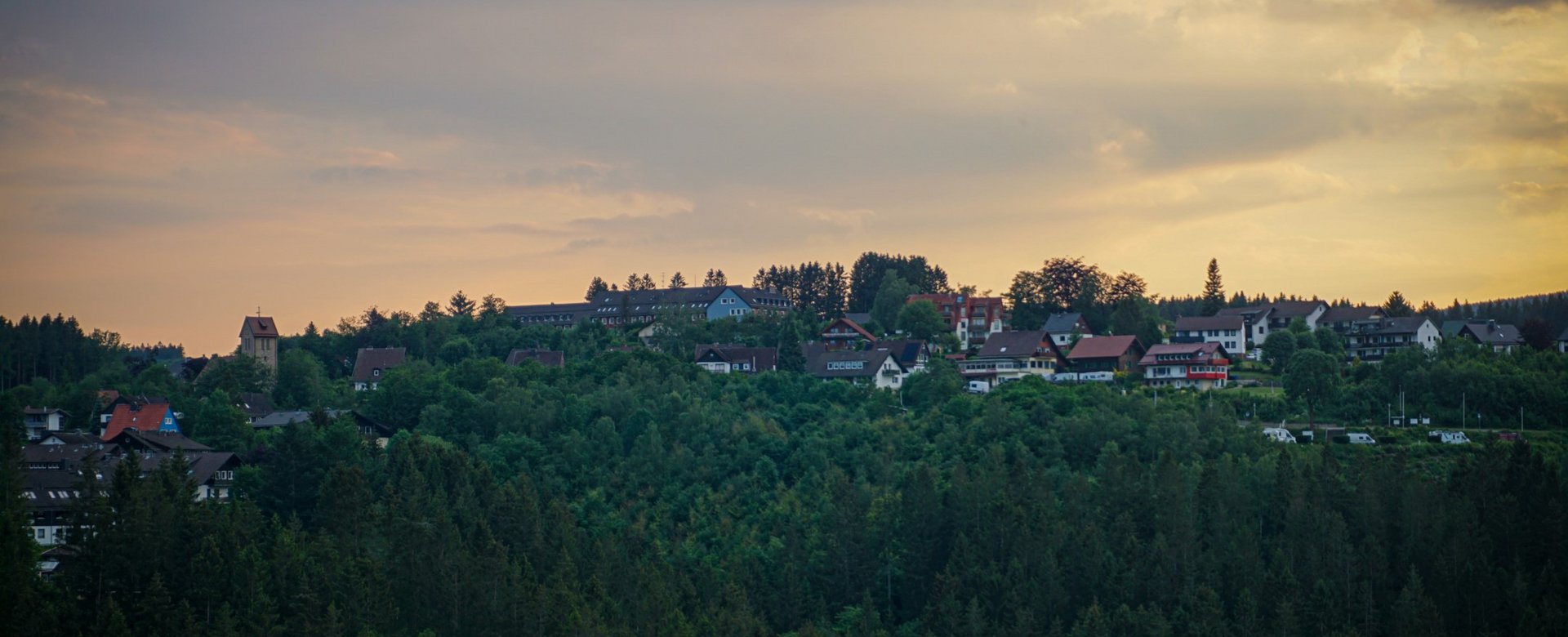 Blick auf das Dorf Schulenberg auf dem Wiesenberg