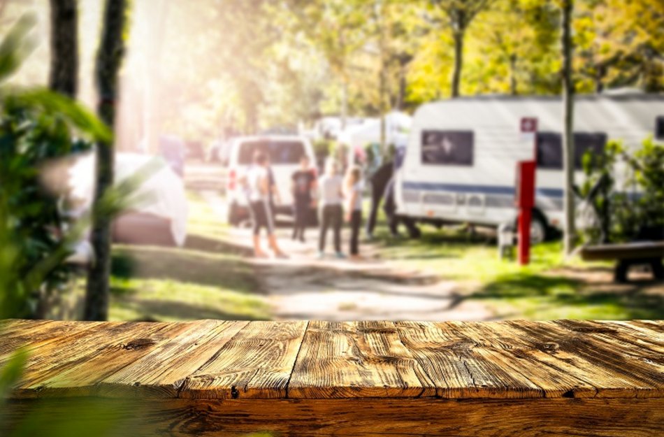 Campingplatz im Wald 