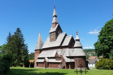 Die Stabkirche Hahnenklee von außen