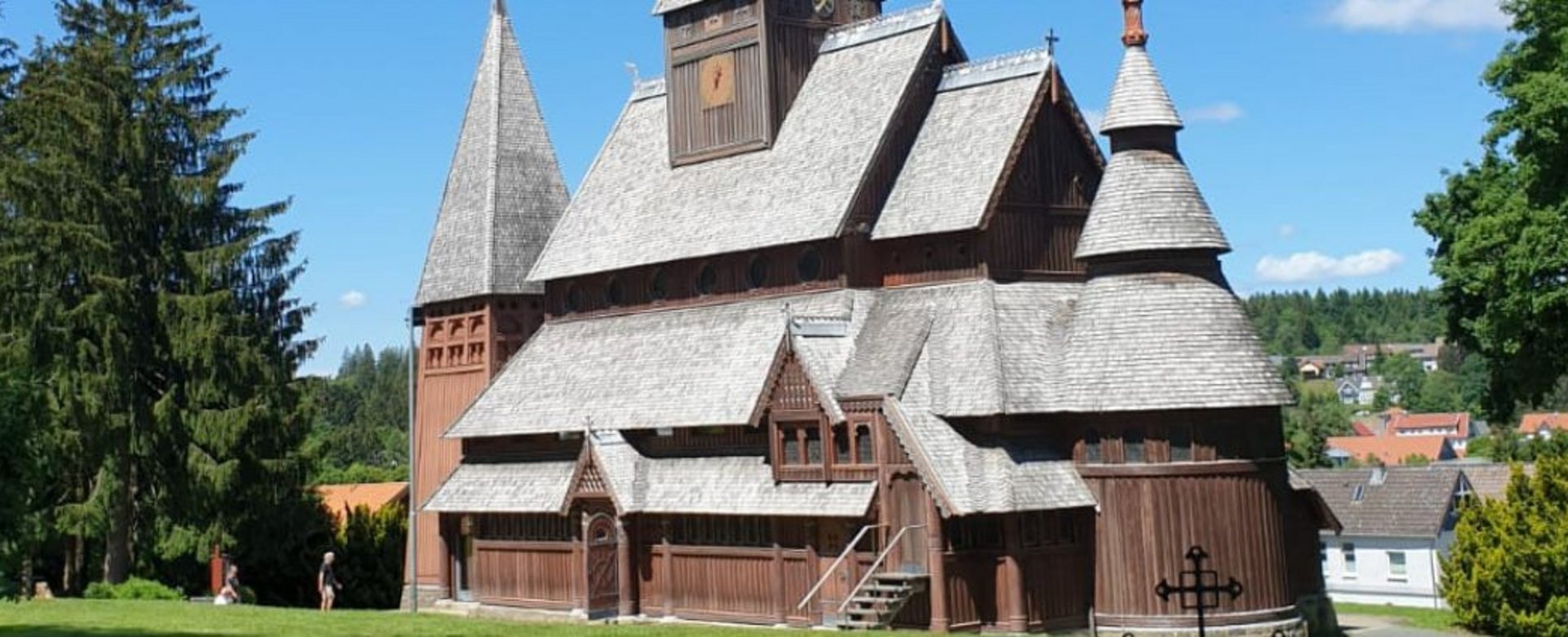Die Stabkirche Hahnenklee von außen