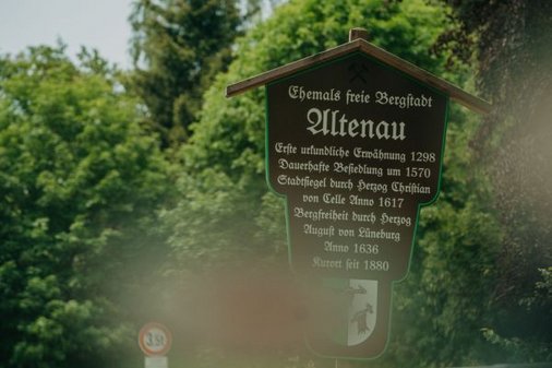 Schild am Ortseingang Altenau
