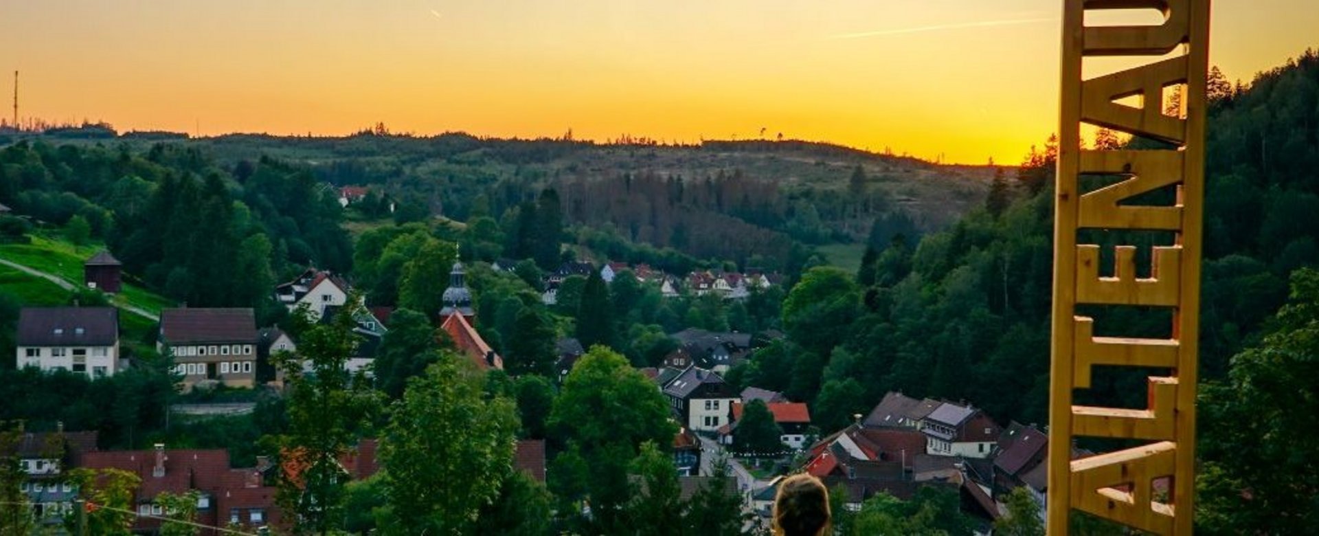 Blick auf Altenau beim Sonnenuntergang 