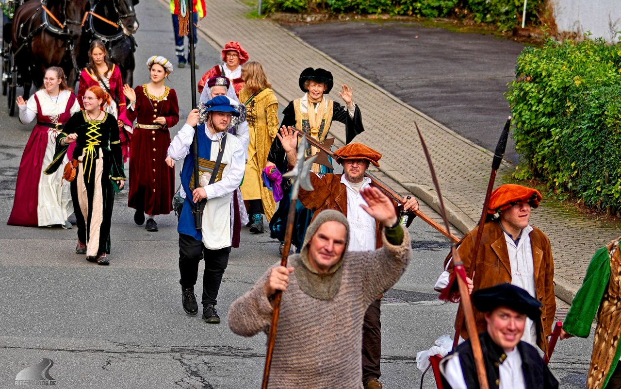 Teilnehmer des Festumzugs 