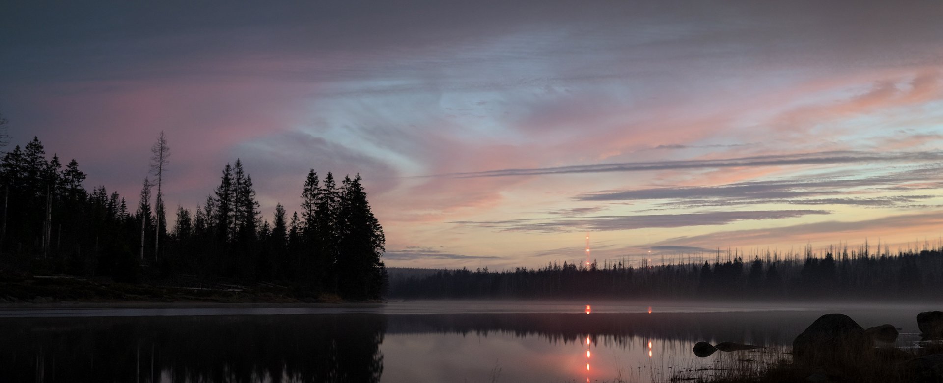 Torfhaus Moor bei spektakulärem Sonnenuntergang