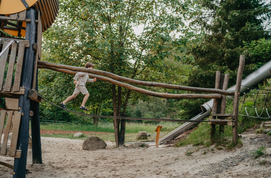 Robinson Abenteuerspielplatz Kinder Spaß